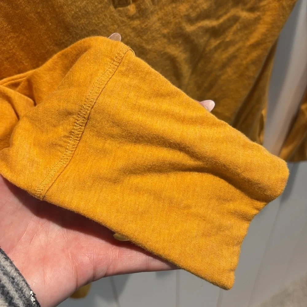 LOGG Women's Mustard Long Sleeve Henley style snap front Top scallop L - Picture 5 of 7